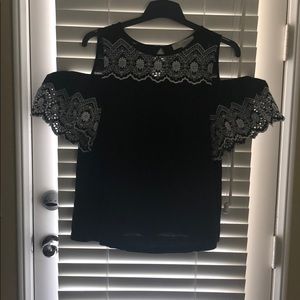 Loft cold shoulder top.